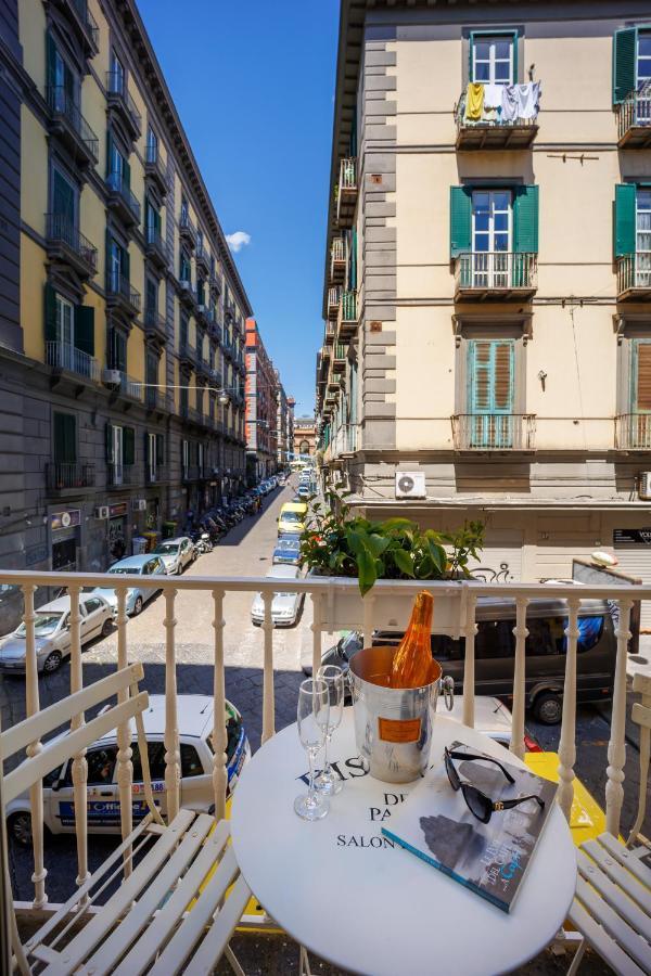 Bellini Inn Primo Piano Napoli Eksteriør billede
